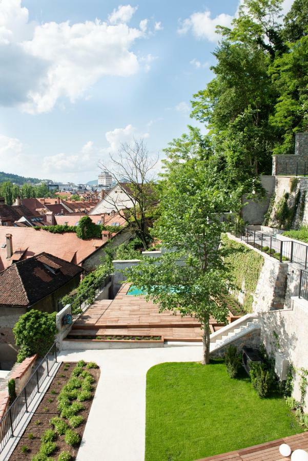 Stella Sky Lägenhet Ljubljana Exteriör bild