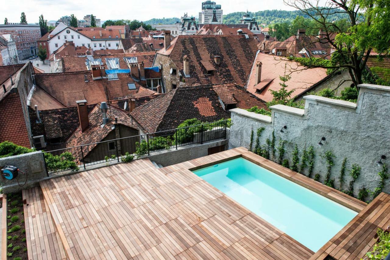 Stella Sky Lägenhet Ljubljana Exteriör bild
